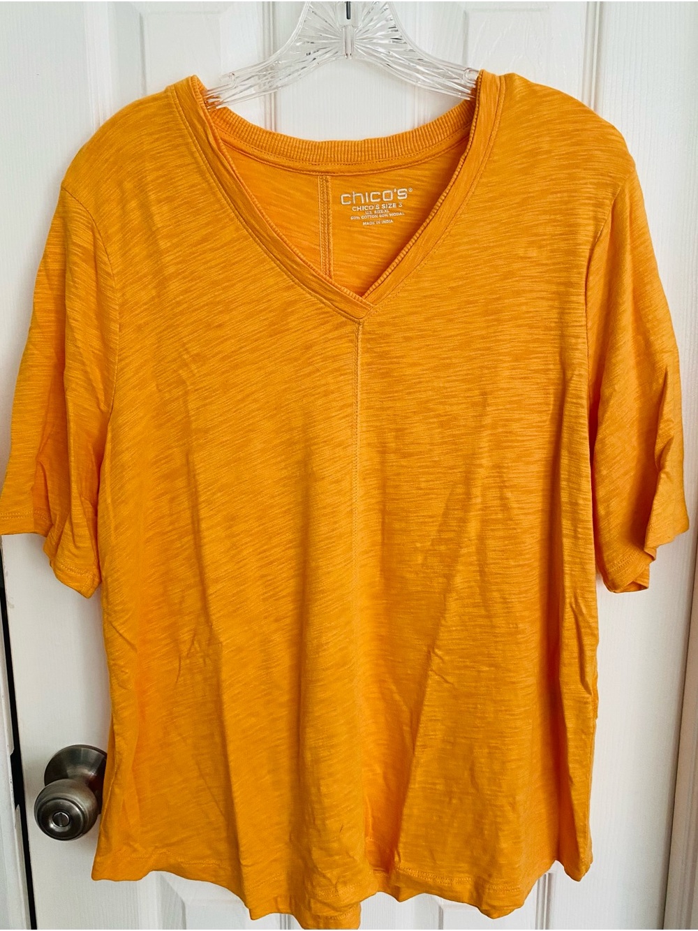Chico's V-Neck Women's Top in Mustard Yellow XL Make an Offer!